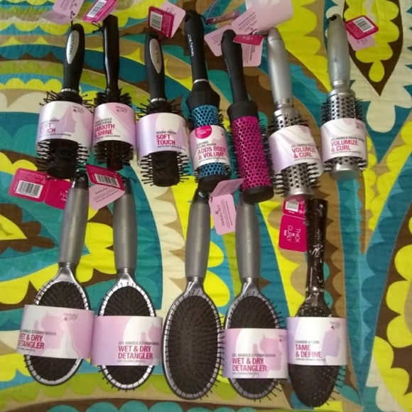 HAIR BRUSH LOT OF 27 - Picture 2 of 2